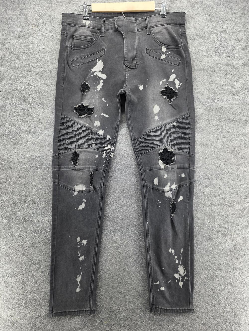 KDNK Jeans Mens 35x32 Gray Moto Distressed Paint Splatter Denim Skinny Stretch